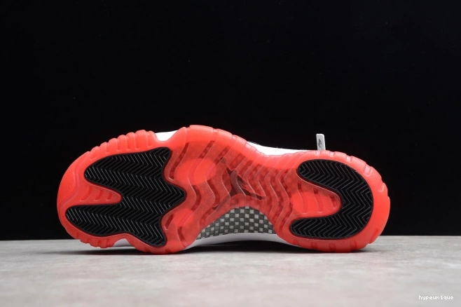 HYPE Air Retro 11 Bred (2012) Jordan 378037-010 0707